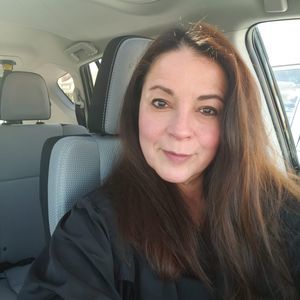 Meet your Posher, Denise